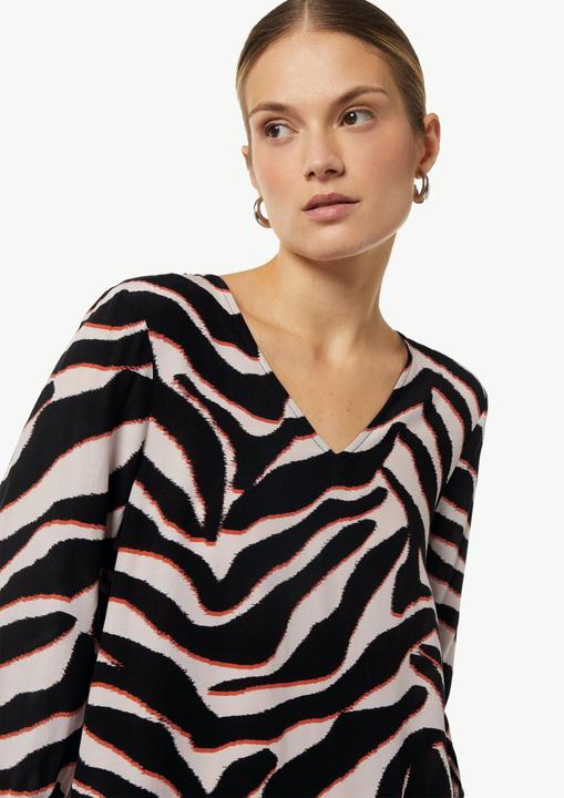 Produktbild Comma Bluse Crêpe-Bluse mit kurzen Ballonärmeln (42)