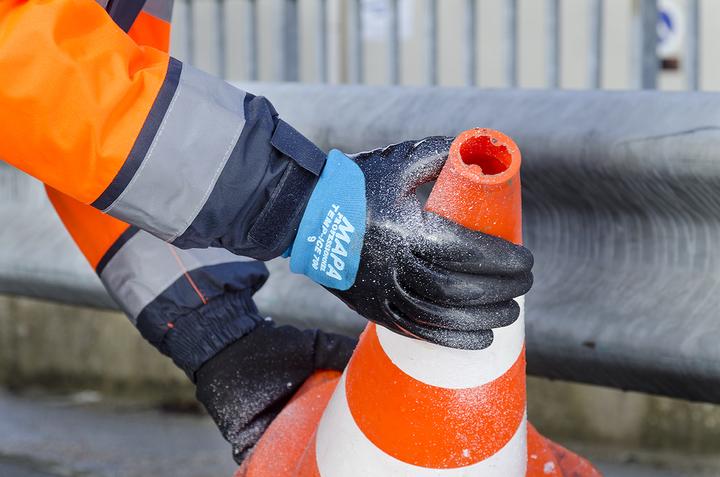 Actual product image Mapa Temp Ice 700 size 8 (8)