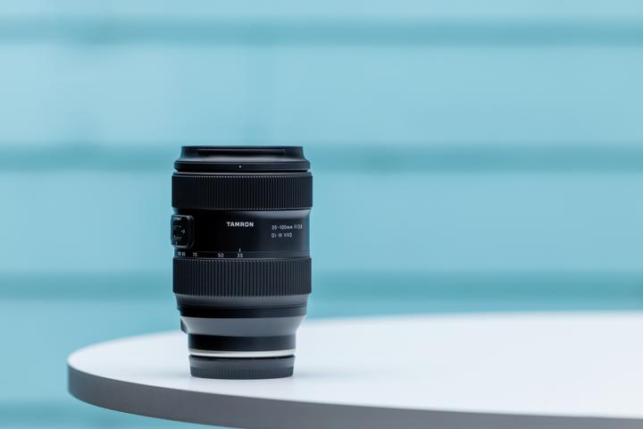 Productafbeelding Tamron 35-100mm F/2.8 Di III VXD Sony E (Sony E, APS-C / DX)