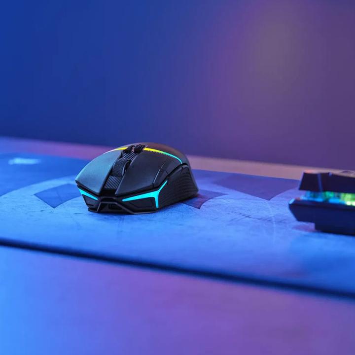 Actual product image Corsair Nightsabre (Cable, Wireless)