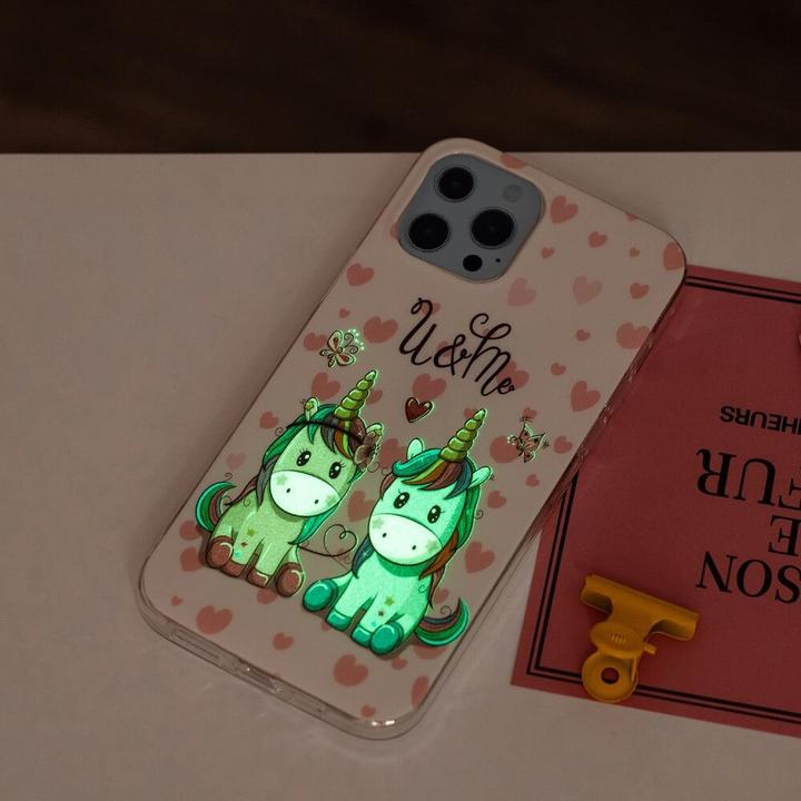 Actual product image Cover-Discount iPhone 15 Pro - Glow-in-the-Dark Silicone Case Unicorn (Apple iPhone 15 Pro)