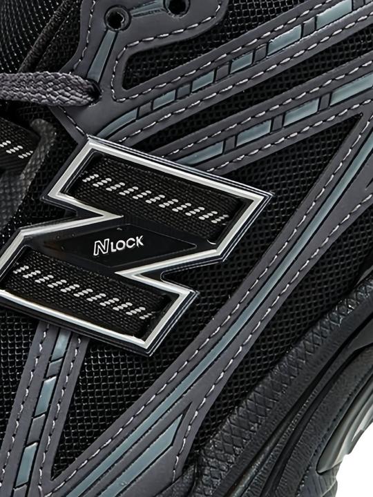 Image du produit New Balance M1906RLB (37)