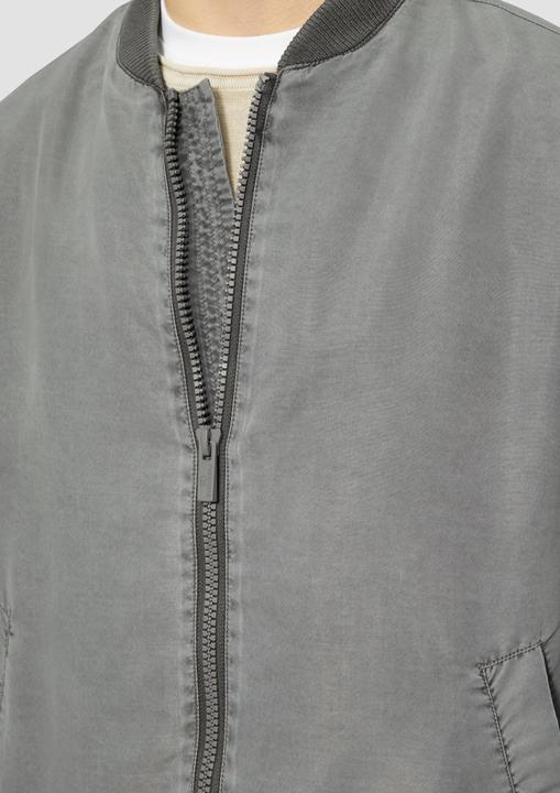 Actual product image S.Oliver Outdoor-Jacke Gewaschene Bomberjacke mit Rippbündchen (M)