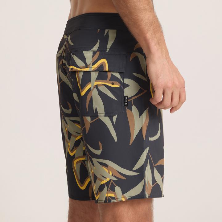 Actual product image Roark Passage (L)