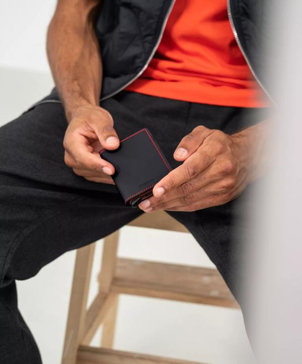 Actual product image Secrid Slimwallet