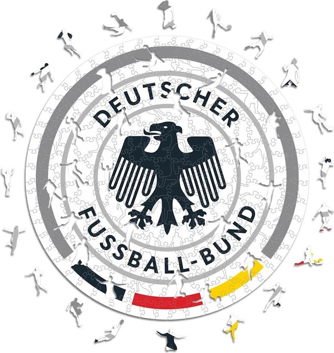Actual product image Iconic German national football team - Logo - Wooden Puzzle Size L (500 pieces) (500 pieces)