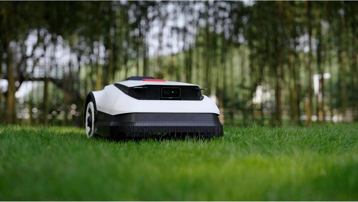 Actual product image Ecovacs Mähroboter GOAT A1600 RTK 1200 m² (1200 m²)