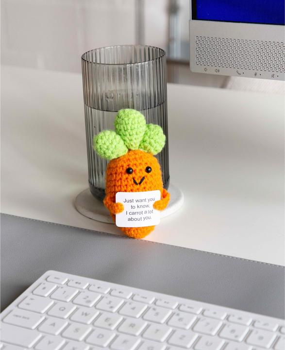 Actual product image I Am Creative Positive Carrot (11.50 cm)