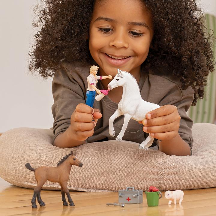 Productafbeelding Schleich Dierenarts bezoekt Merrie en Veulen