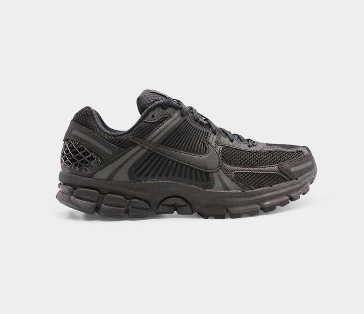 Produktbild Nike Zoom Vomero 5 (44)
