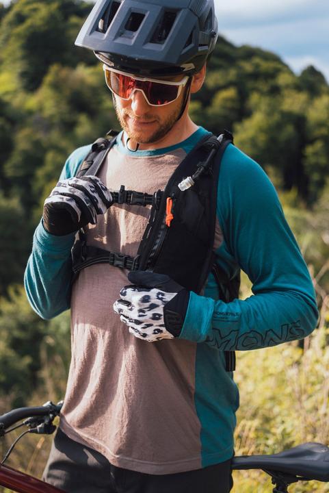 Produktbild Restrap Rolltop Hydration Vest S/M (M, S)