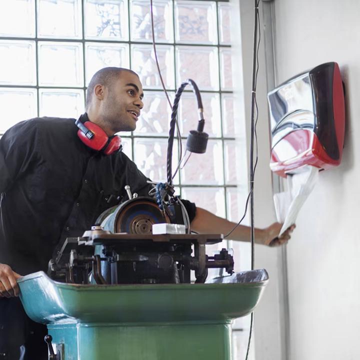 Produktbild Tork W4 Dispenser Red/Smoke