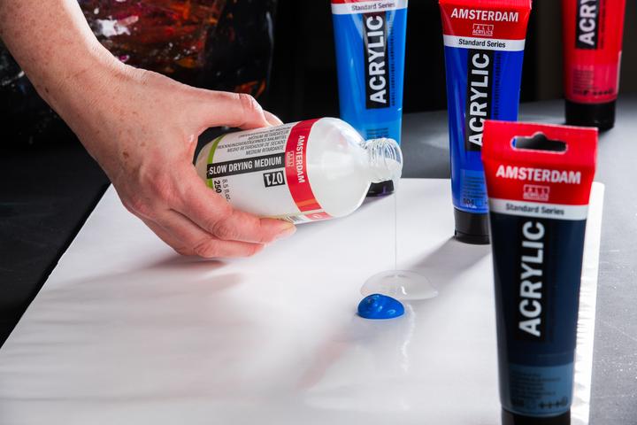 Actual product image Amsterdam Acrylfarbe Standard Series 572 (120 ml)