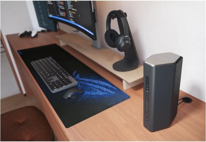 Produktbild Netgear Nighthawk RS600 WiFi 7