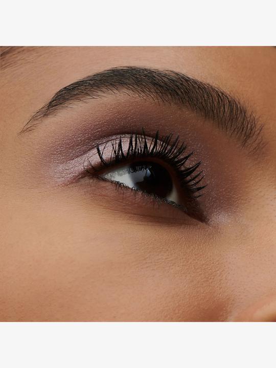 Actual product image MAC Cosmetics M.A.C. BB Sparkler Eyeshadow Zero Chill (Zero Chill)