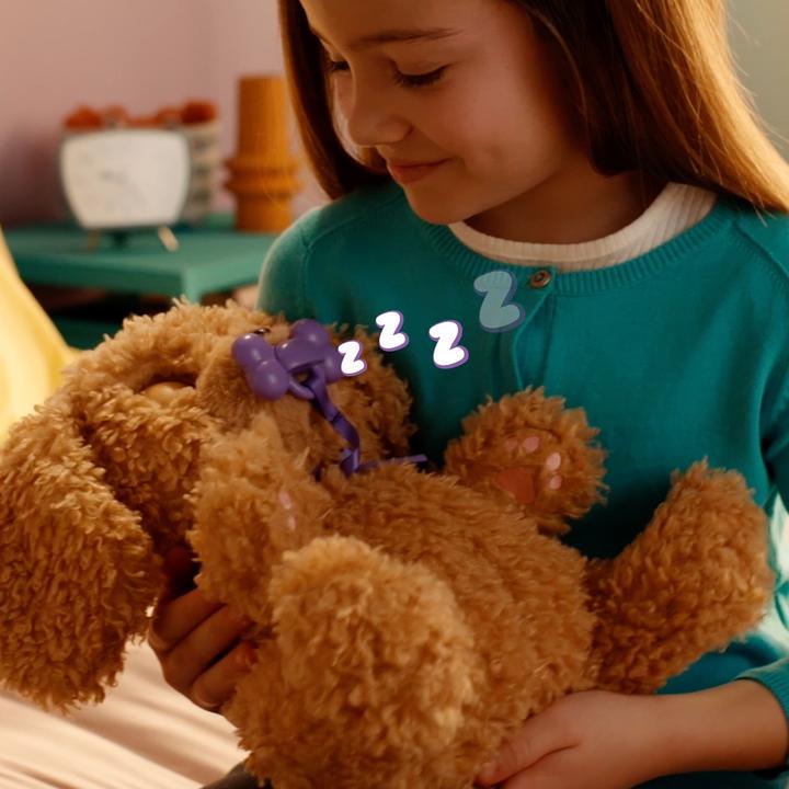 Actual product image IMC Toys Baby Paws Interactive Labradoodle (30.40 cm)