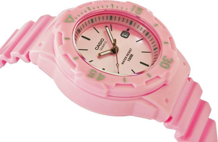 Produktbild Casio WEIBLICH LRW-200H 4E4VDF (zd557o)