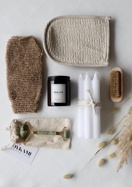 Immagine prodotto Oykami Scatola regalo di bellezza "Tokyo" pietra di giada verde (Set per la cura del corpo)