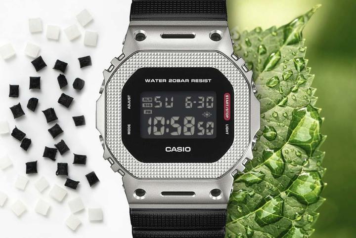 Produktbild Casio GM-5600M-1ER (Digitaluhr, 49.60 mm)