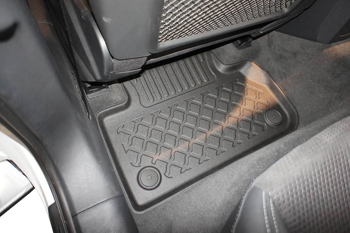Actual product image Aristar All Weather Floor Mats for Audi Q5 from 2017 until today (1 set of 3 doormats)