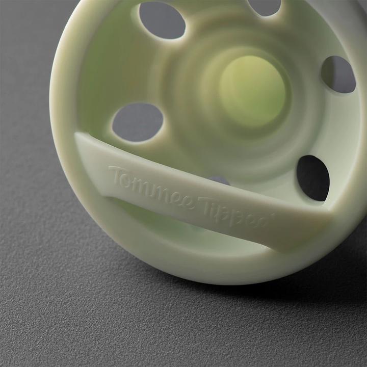 Immagine prodotto Tommee Tippee Ciuccio a Forma di Seno (2x, 0 - 6 Mesi)