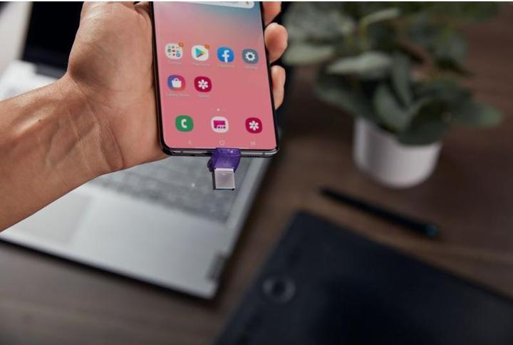 Actual product image Kingston DataTraveler microDuo 3C (128 GB, USB-C)