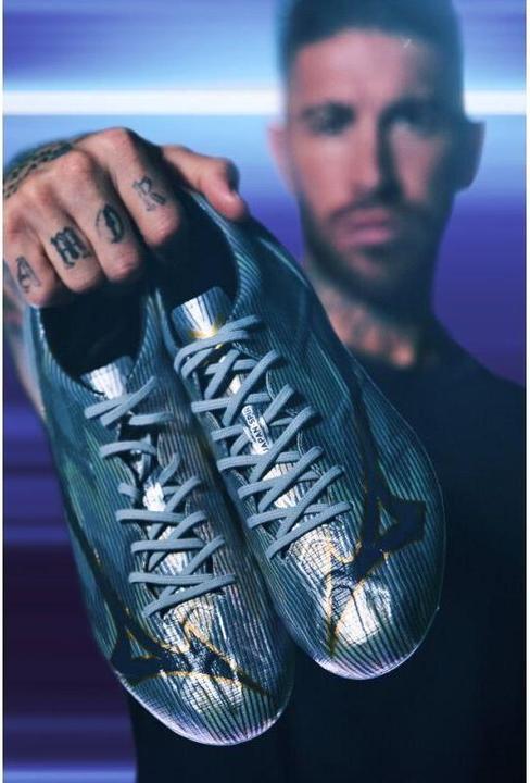 Immagine prodotto Mizuno a Ii Japan Fg (42.5)