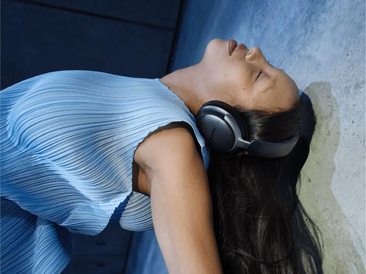 Image du produit Bose QuietComfort Ultra (ANC, 24 h, Sans fil, Filaire)