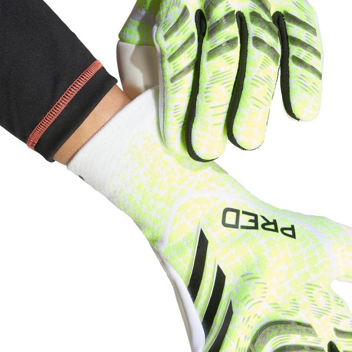 Produktbild Adidas Predator Pro Handschuhe (9.5)