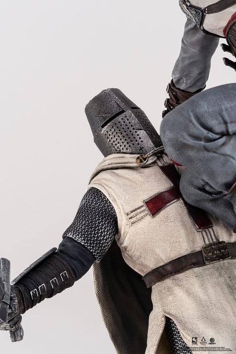 Actual product image Pure Arts Assassin's Creed Statue 1/6 Hunt for the Nine Scale Diorama 44 cm