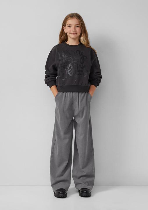 Image du produit s.Oliver Sweatshirt Kuscheliges Crop-Sweatshirt im Oversize Shape mit schimmerndem Print (146, 152)