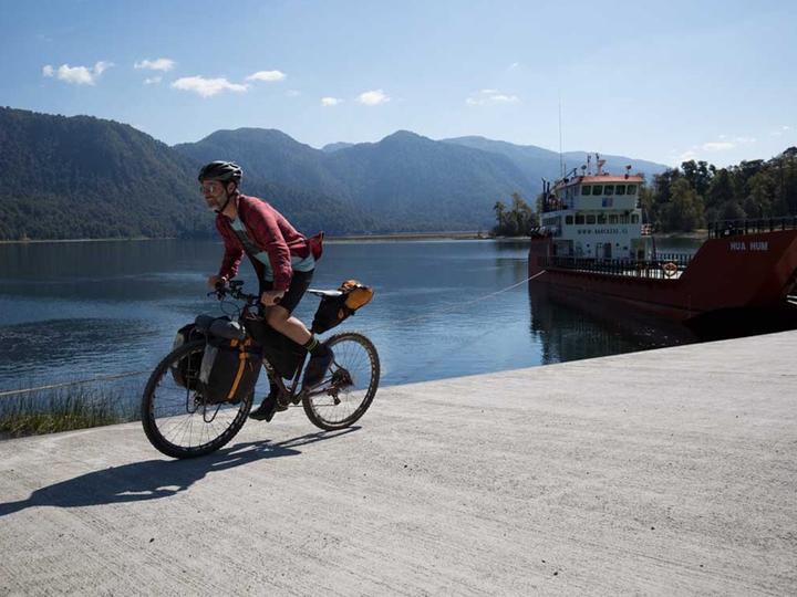 Actual product image Blackburn Outpost Front rack 26-29"