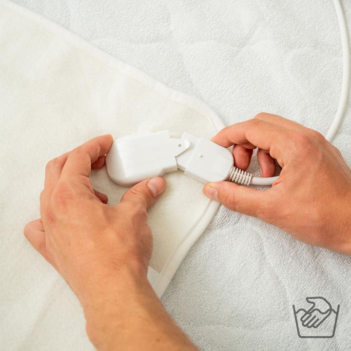 Actual product image InnovaGoods Electric heated underblanket for single bed Krewarm 60 W 80 x 150 cm (80 x 150 cm)