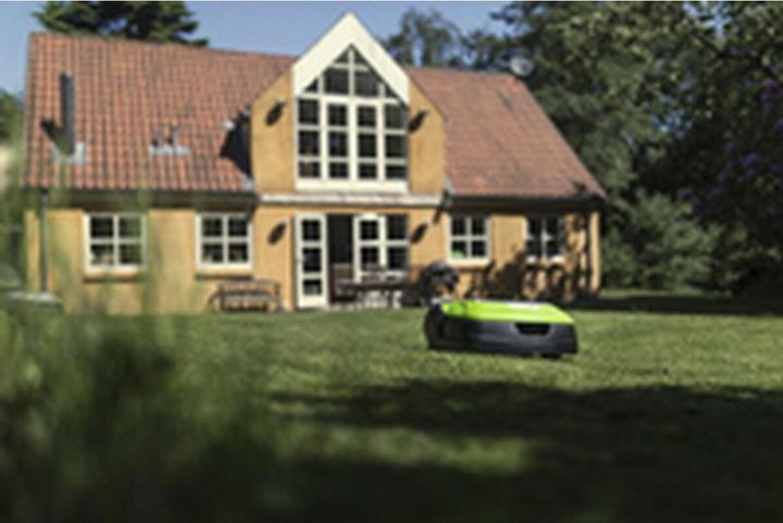 Actual product image Greenworks Optimow 1000 (1000 m²)