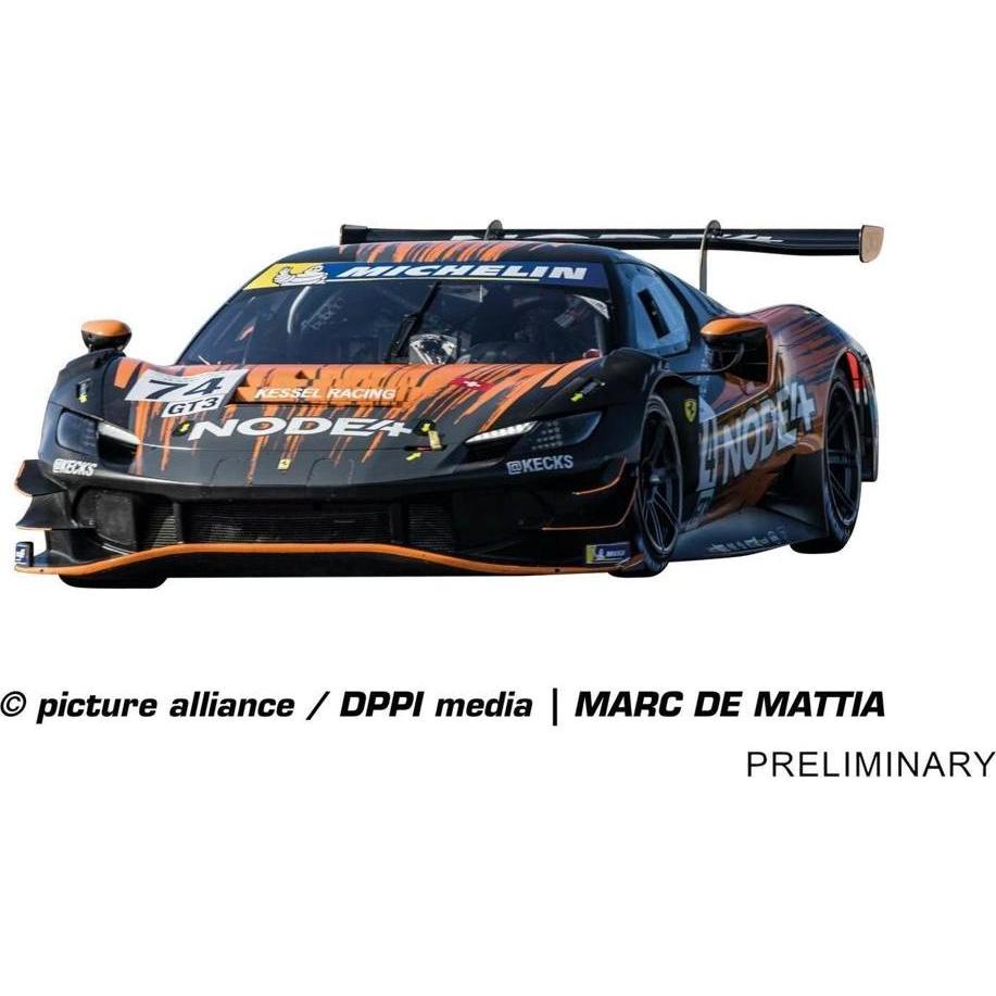 Carrera Ferrari 296 GT3 Kessel Racing Slot Car 1:32 con luci