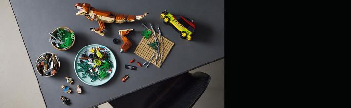 Produktbild LEGO Ausbruch des T. Rex (76956, LEGO Seltene Sets)