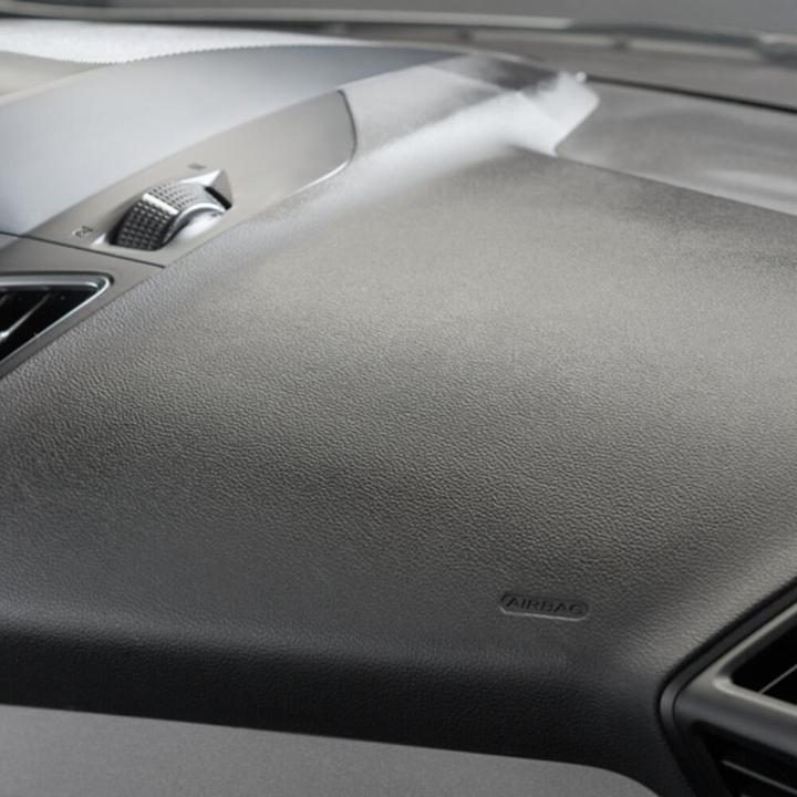 Produktbild Sonax CockpitPfleger New Car (400 ml) reinigt und pflegt alle Kunststoffteile im Auto Art-Nr. 035630 (400 ml)