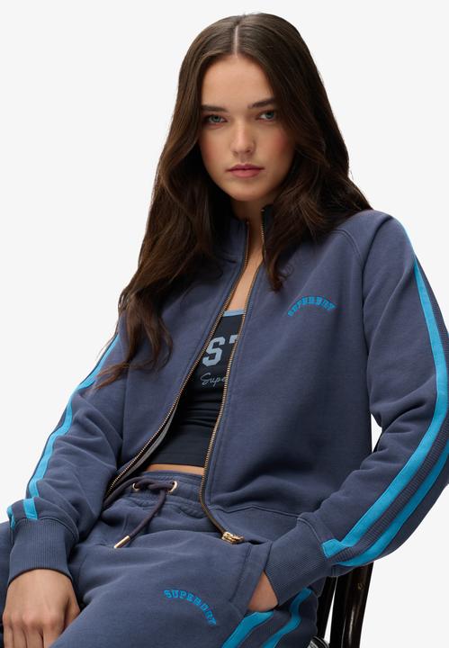 Actual product image Superdry Essential (L)