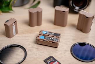 Immagine prodotto Newell Batteria sostitutiva BLS-50 USB-C per Olympus (Caricabatterie per fotocamere)