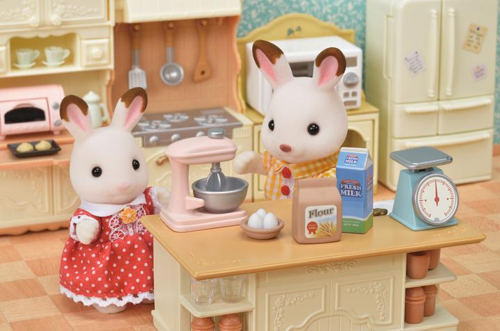 Actual product image Sylvanian Families Kitchen Island