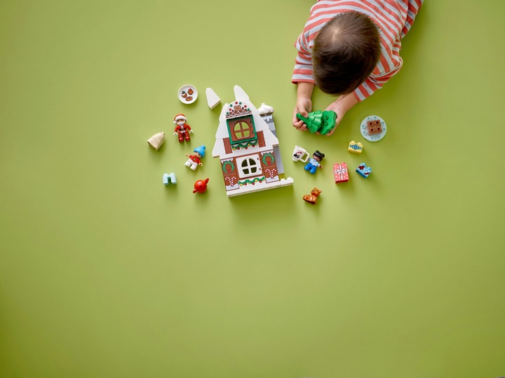Immagine prodotto LEGO Casa di pan di zenzero con Babbo Natale (10976)