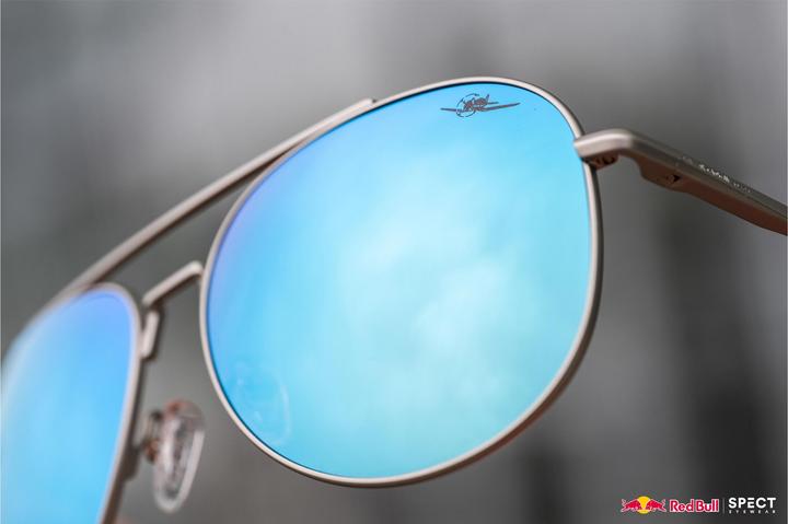Produktbild Red Bull Spect Corsair