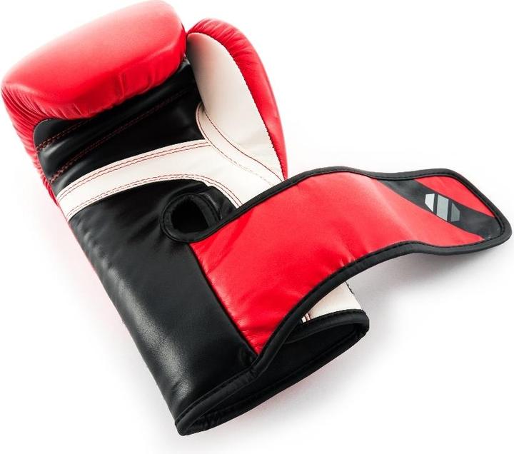 Actual product image UFC Fitness Training Glove (14 OZ)