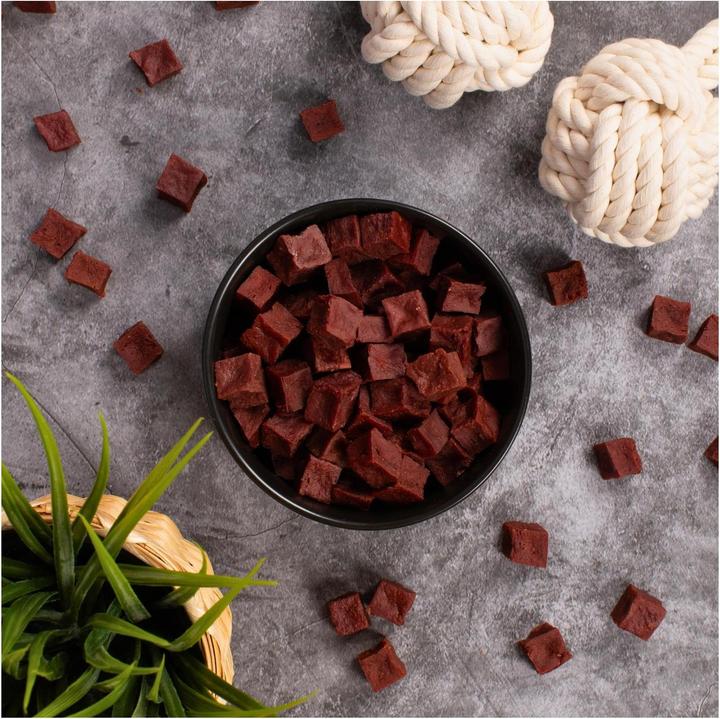 Produktbild Lyra Pet Pferdefleischwürfel (Senior, Adult, Junior, 1 Stk., 1000 g)