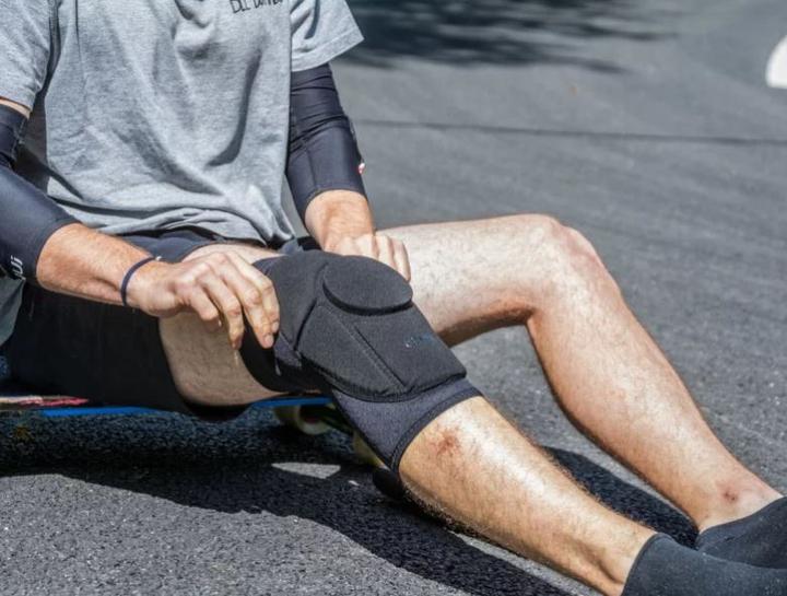 Actual product image Ennui Blvd (S, Wrist protectors, Pair)