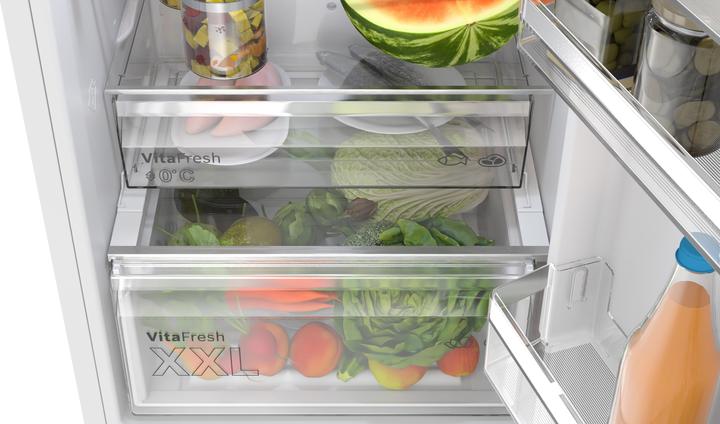 Produktbild Bosch Hausgeräte KGN362WCF (321 l)