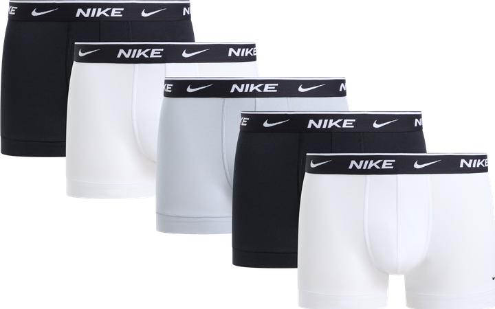 Nike Essential Cotton Stretch Trunk 5