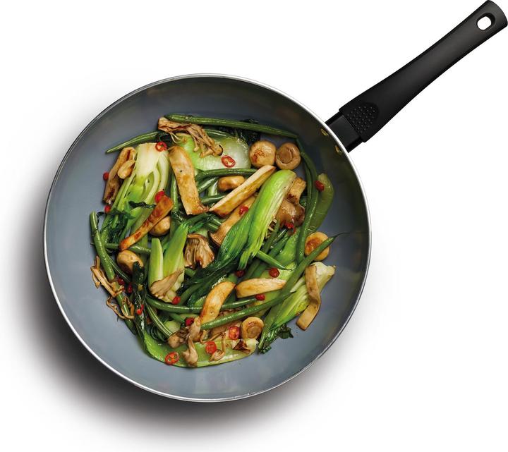 Actual product image Master Class Wok (29.50 cm, Frying pan, Cast aluminium)