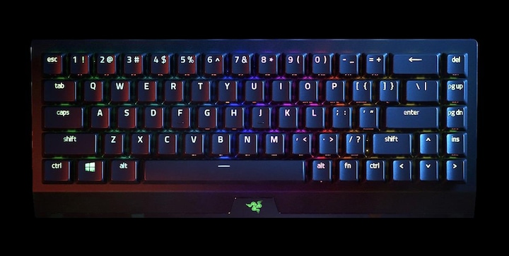 Actual product image Razer BlackWidow V3 Mini HyperSpeed (DE, Wireless, Cable)