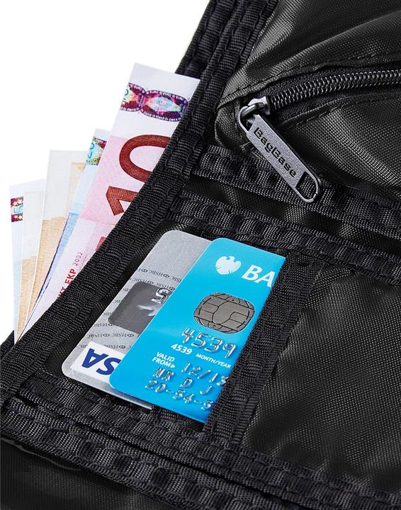 Actual product image Bagbase Knitted Ripper Wallet